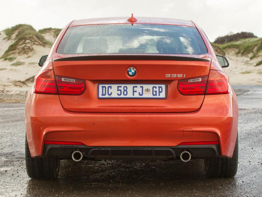 BMW 335i M Performance Edition 2014 года  (фото 2 из 16)